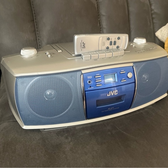 JVC RC-ST1 AM/FM CD Cassette Boombox Power Cord 2003 RARE - Picture 2 of 8